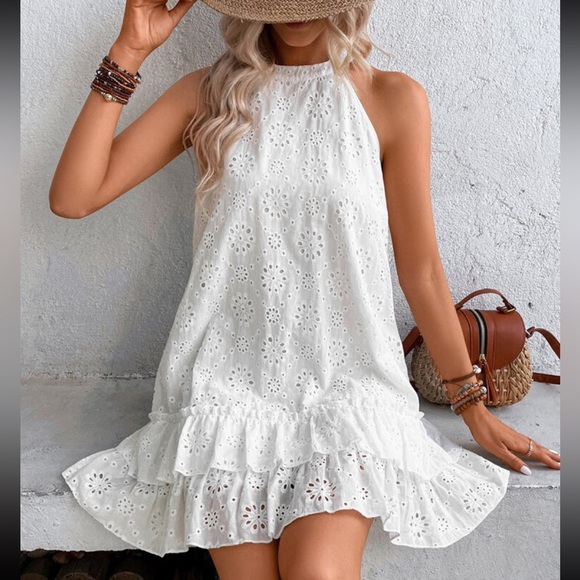 White Sheet Floral Lace Eyelet Embroidery Ruffle Hem Halter Neck Dress Boho - Picture 2 of 7
